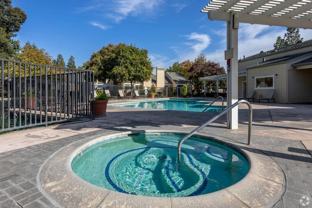 5350 N Brawley Ave - Photo 1 of 1