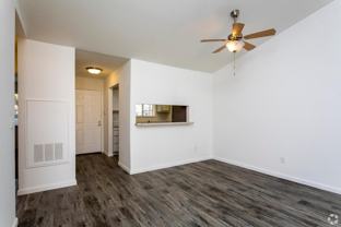 5350 N Brawley Ave - Photo 1 of 1