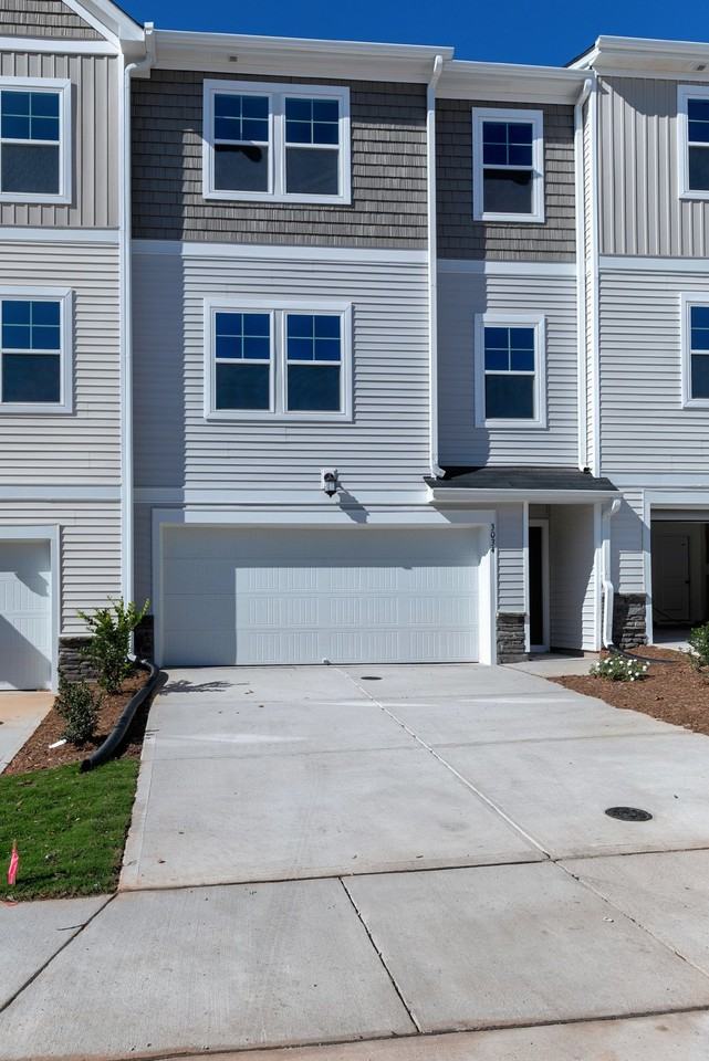 3034 Castle Loch Ln - Photo 3 of 41