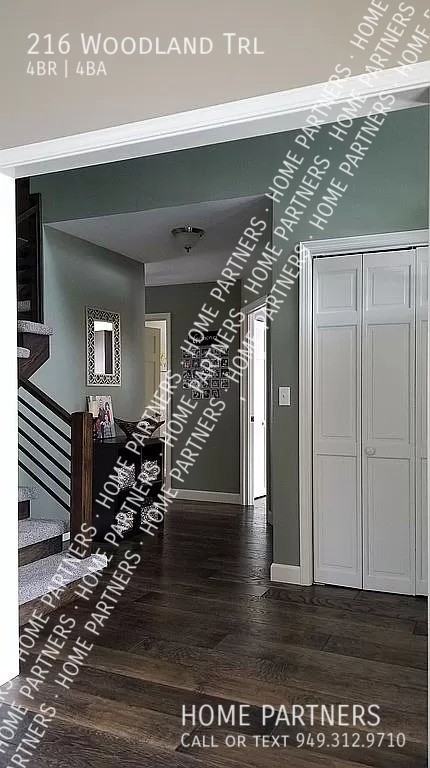 216 Woodland Trl - Photo 3 of 20