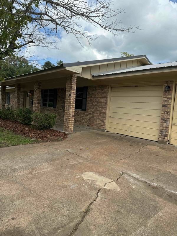 1413 Forehand Street - Photo 2 of 6