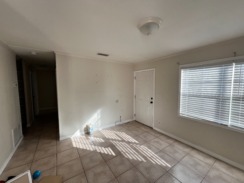 4125 Colleen St - Photo 3 of 9