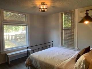 617 E Krall St - Photo 7 of 10