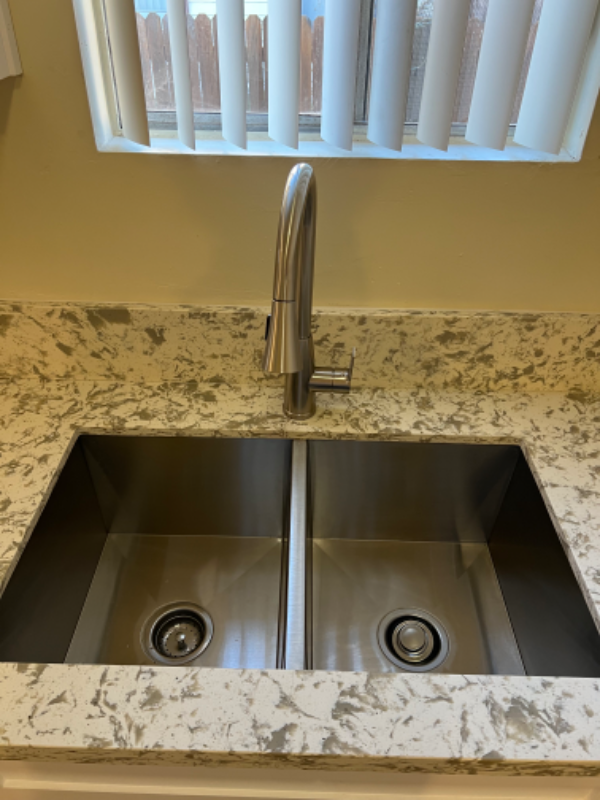 1618 1/2 W 219th St - Photo 2 of 18