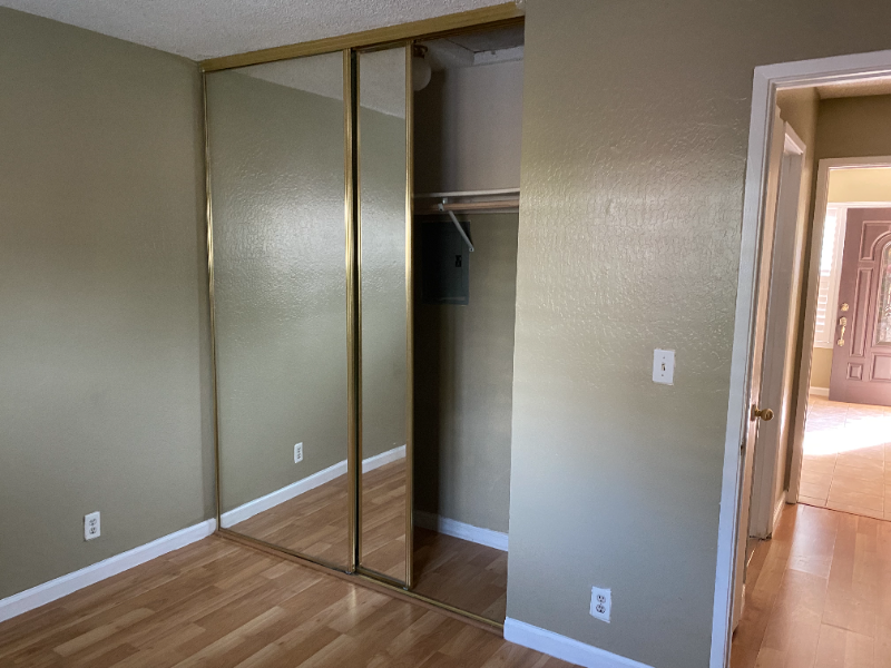 864 Stanford Avenue #B - Photo 6 of 6