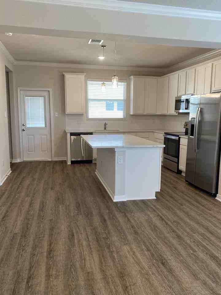 808 Killam Dr #1 - Photo 5 of 27