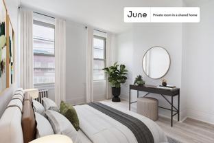 2444 43rd St #C - Photo 1 of 1