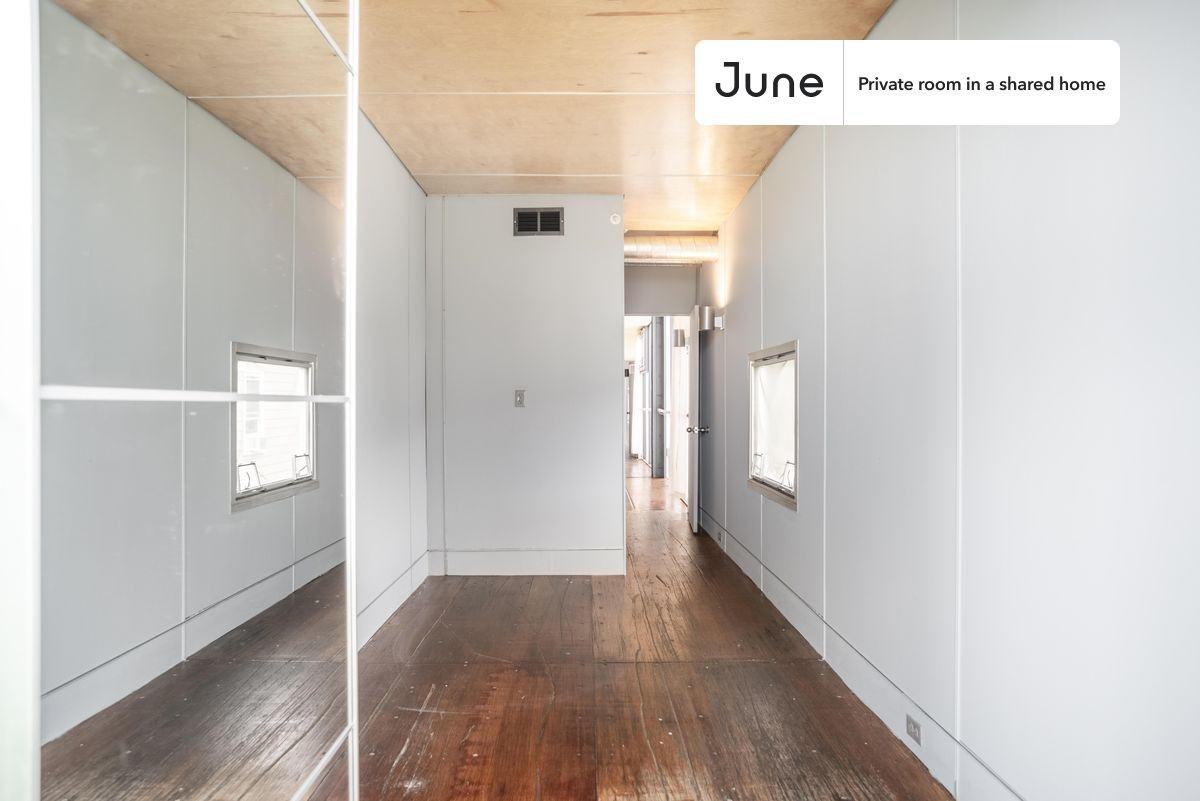 3305 7th Street Northeast #4C - Photo 7 of 23