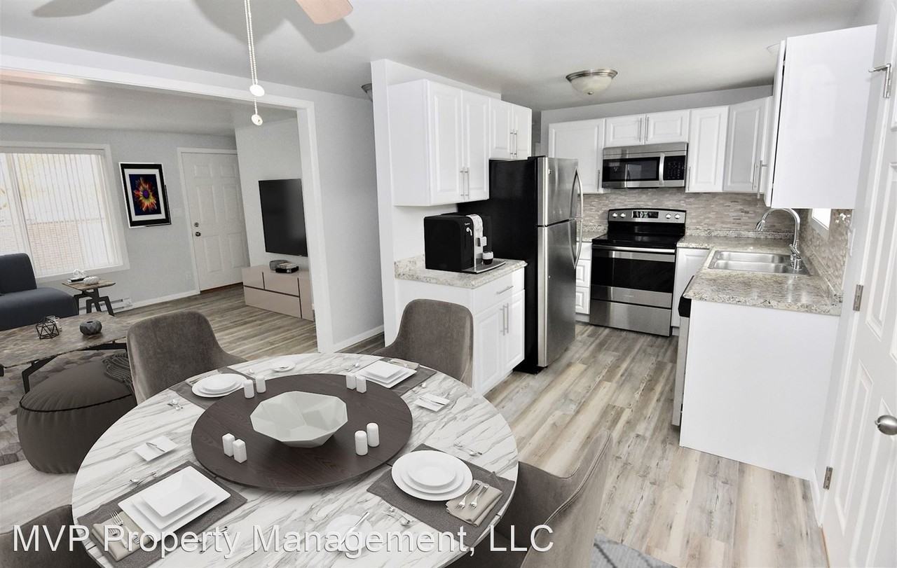 701 / 705 Belmont Ave Apartments in Sparta, WI 54656 Zumper