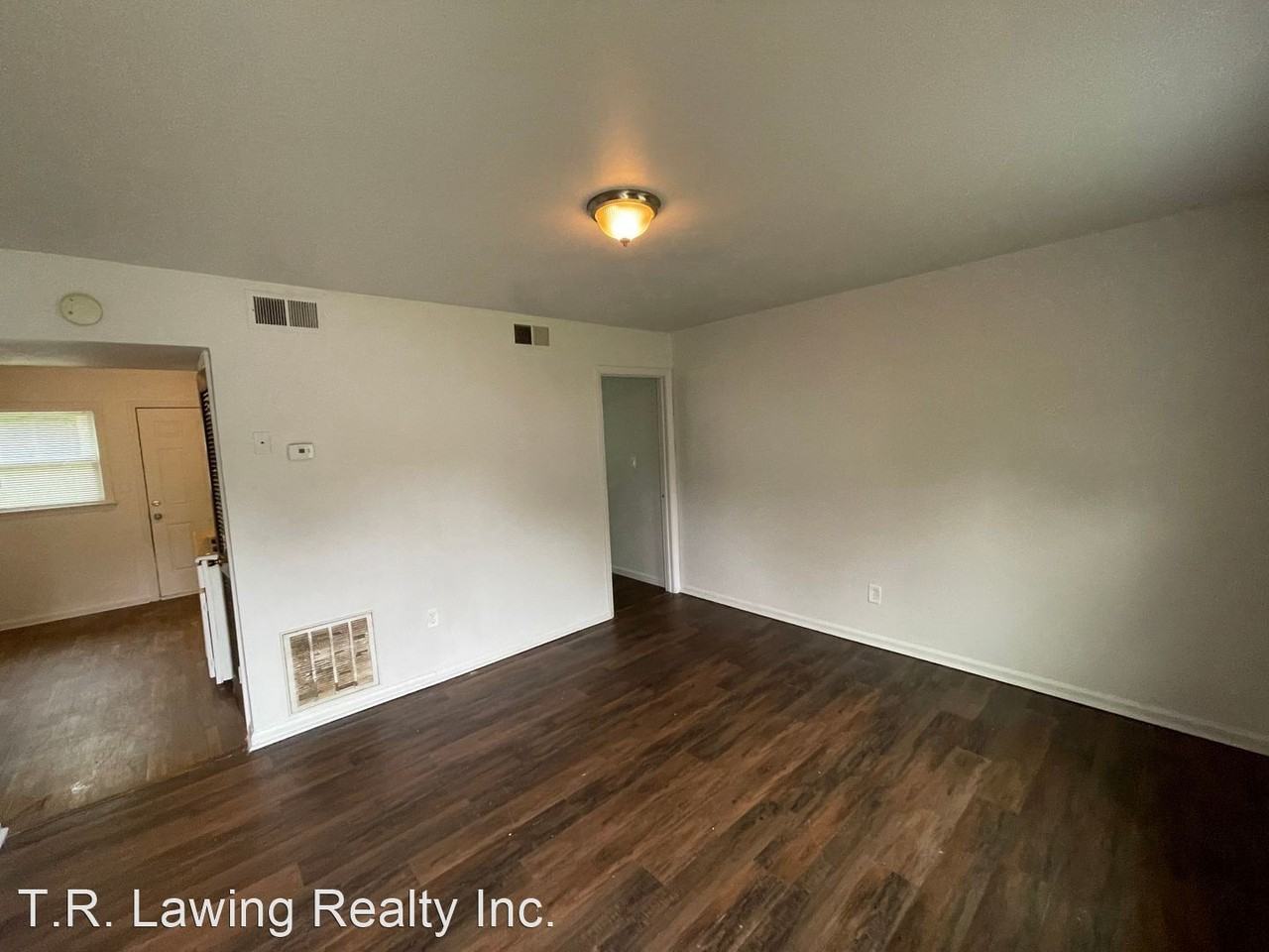 Chesterfield Court - Photo 2 of 17