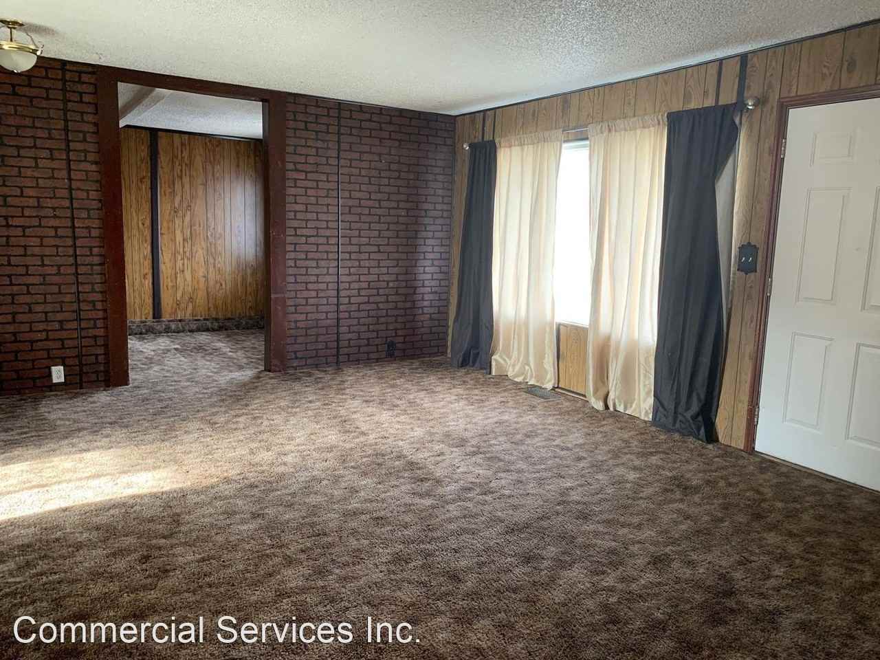 5605 Cy Ave - Photo 2 of 12