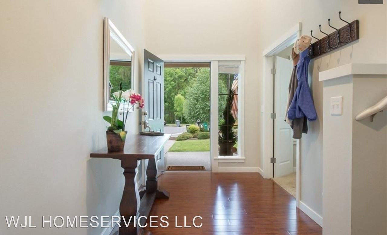 1113 120th St Se - Photo 2 of 16