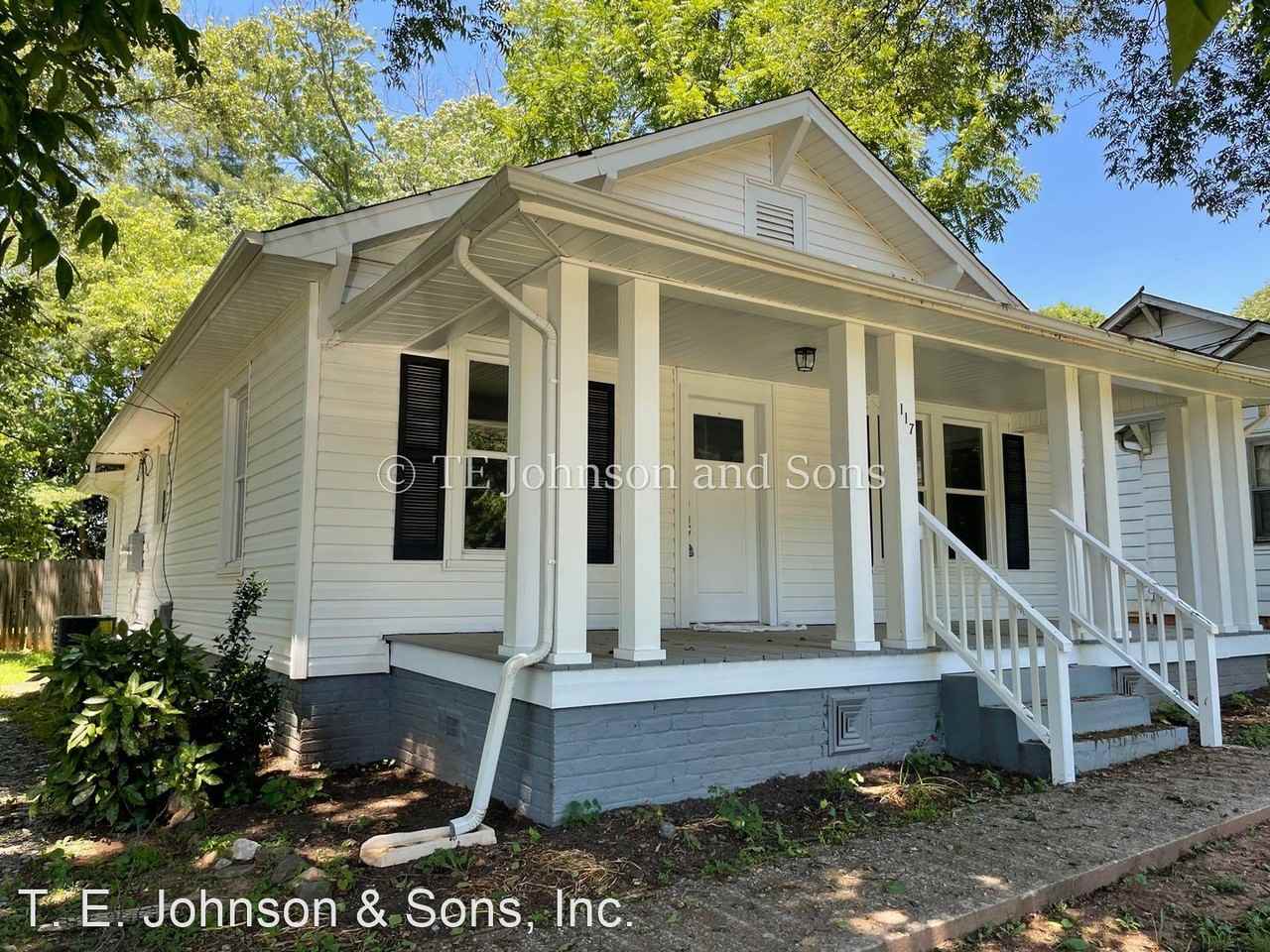 117 Oak Summit Rd - Photo 2 of 15