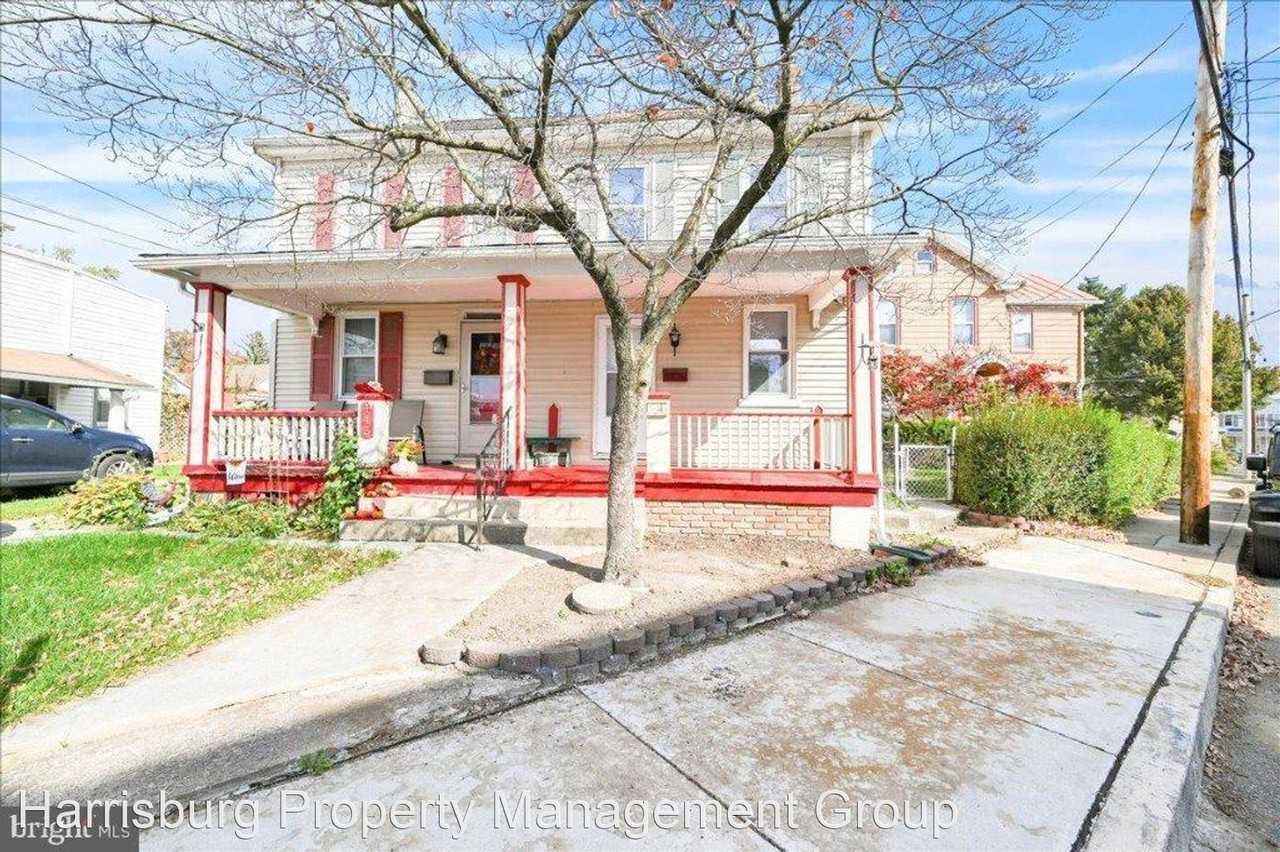 143 Nissley St - Photo 2 of 35