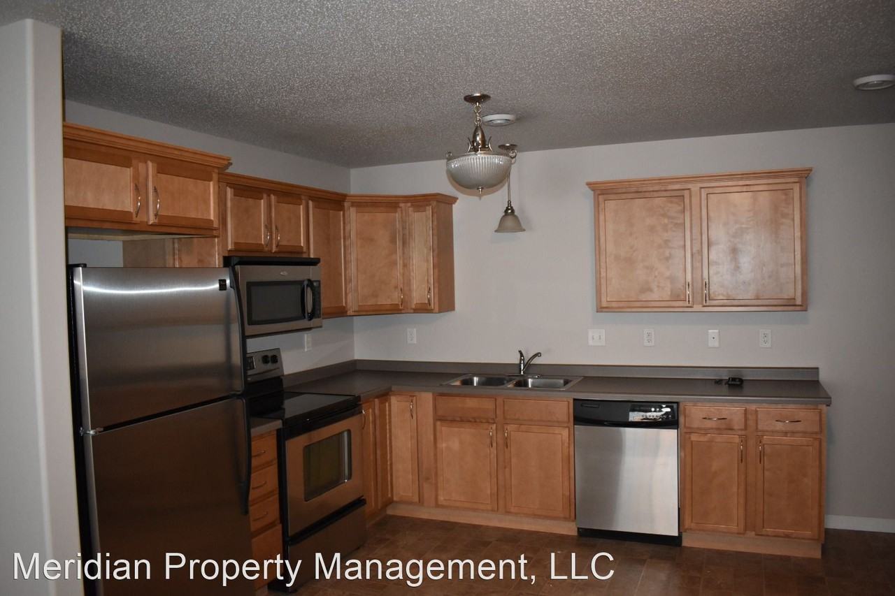 Westport Beach Townhomes 2 and 3 Bedrooms - Photo 2 of 8