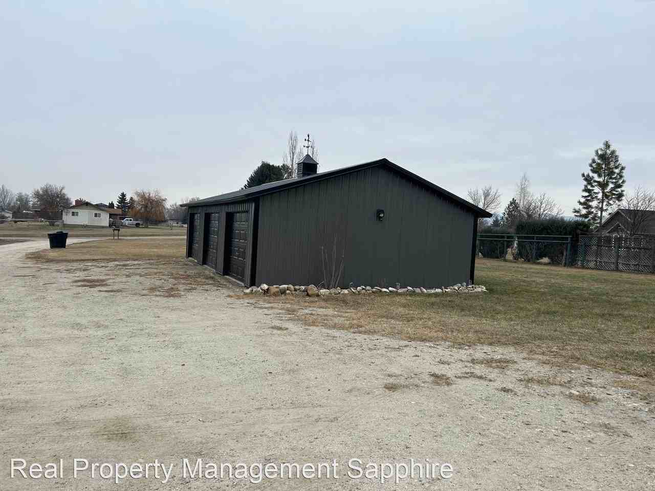 934 Little Joe Ln - Photo 3 of 21