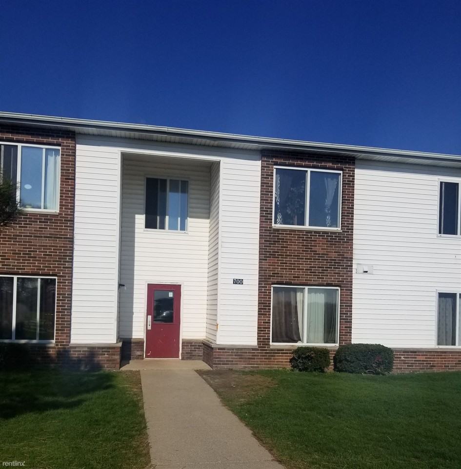 East Garden Apartments - Photo 2 of 13