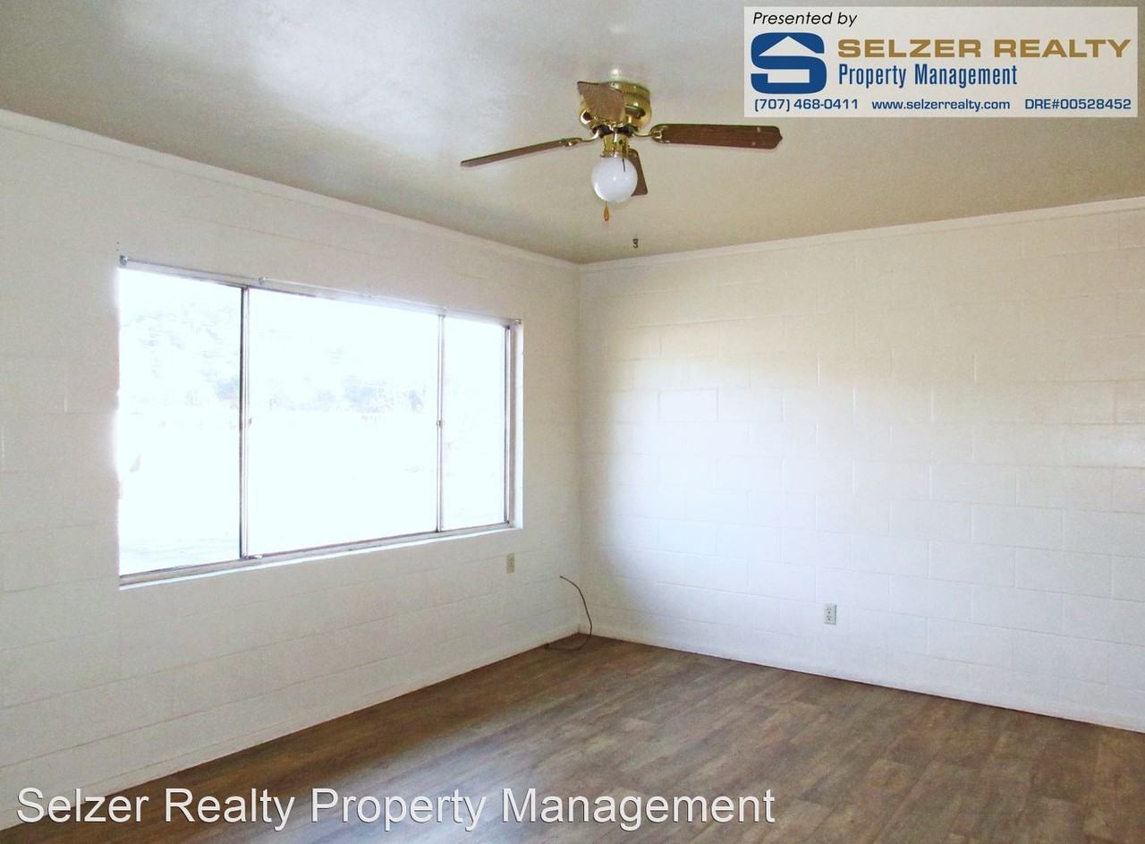 7296 East Rd - Photo 2 of 8