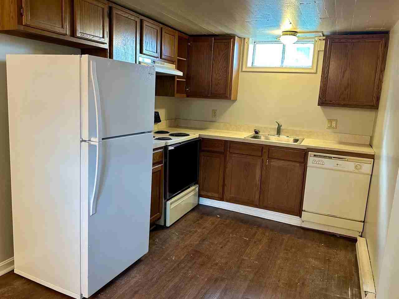 6 5th St. Units A, B, C, Garage - Photo 3 of 7