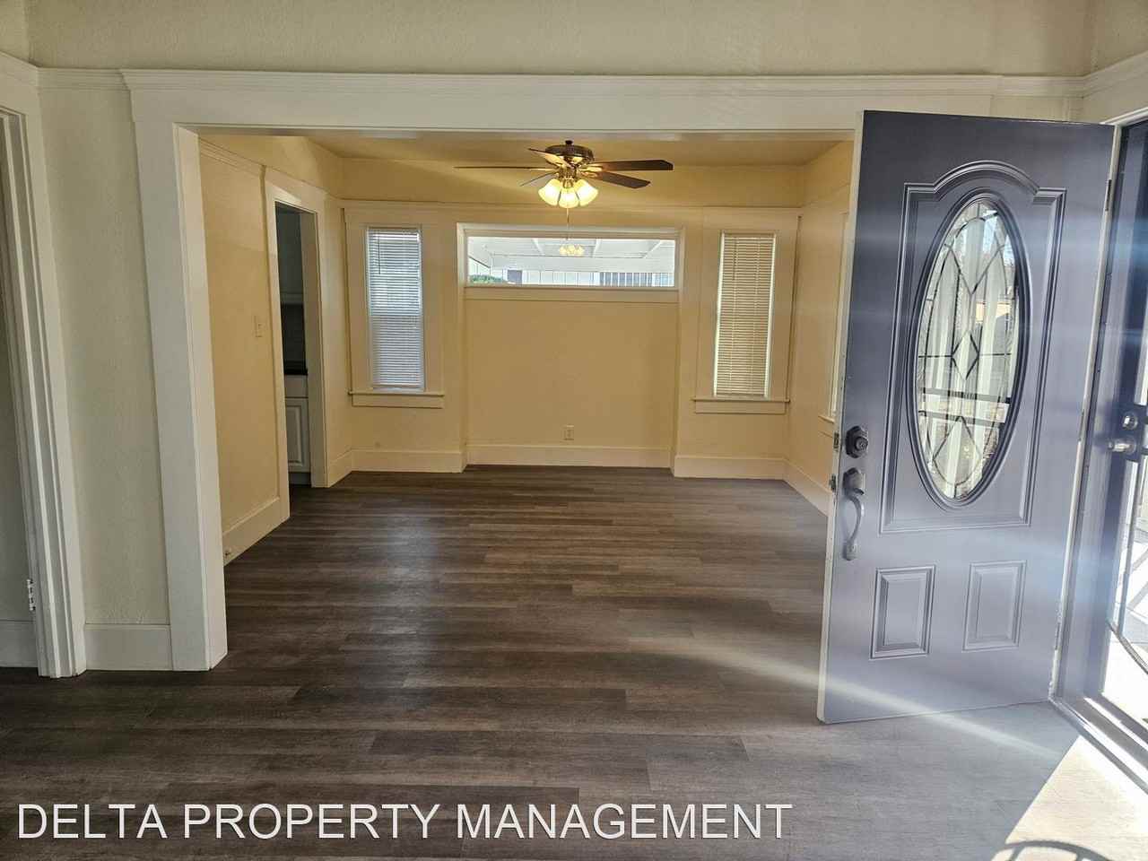 1930 N Fruit Ave - Photo 2 of 13