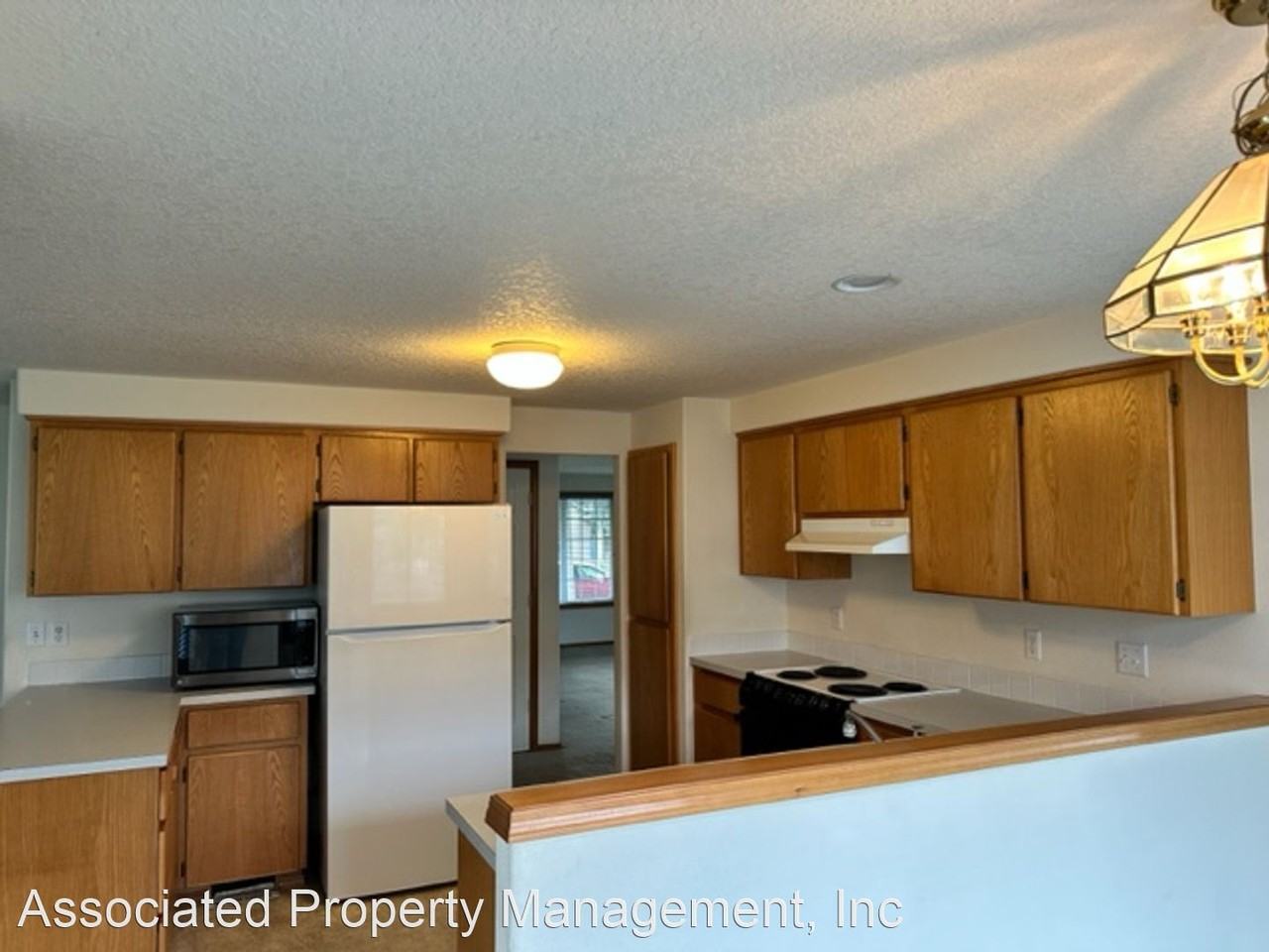 6707 Se Wrenfield St - Photo 3 of 11