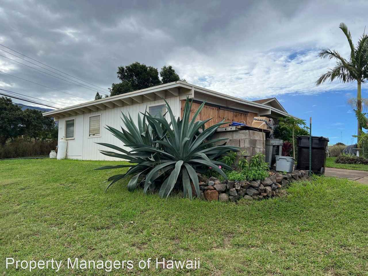 2765 Omaopio Rd - Photo 2 of 15