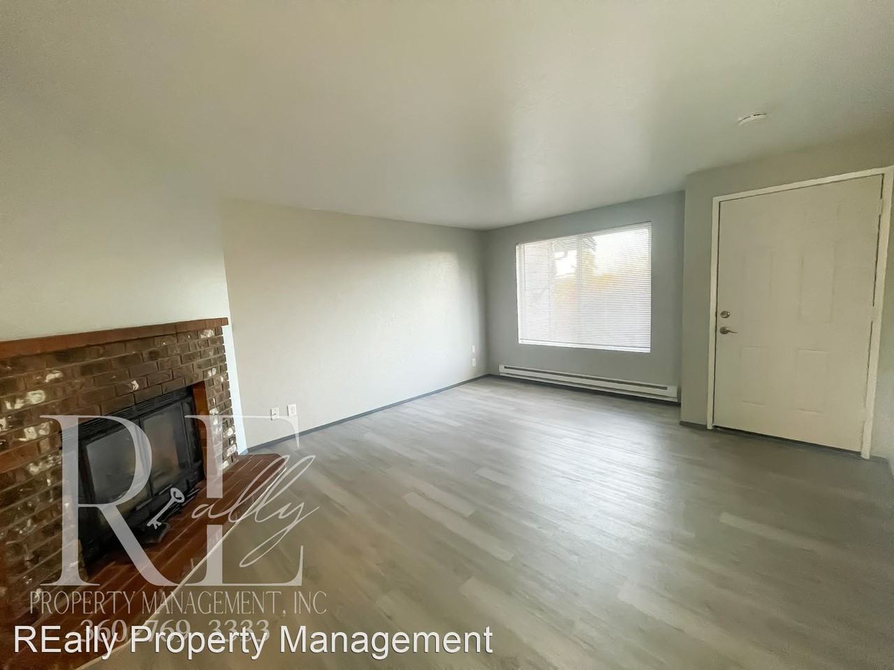 9491/9493 Silverdale Loop Rd - Photo 2 of 14