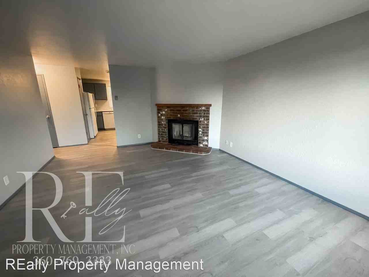 9491/9493 Silverdale Loop Rd - Photo 3 of 14