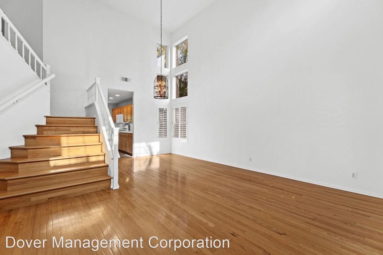 1141 Dincara Rd - Photo 3 of 26