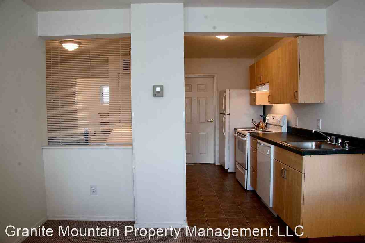 Great Northern, a great location! - Photo 3 of 6