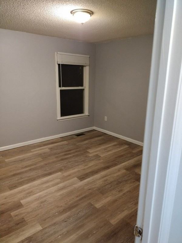 618 W Horah St - Photo 2 of 20