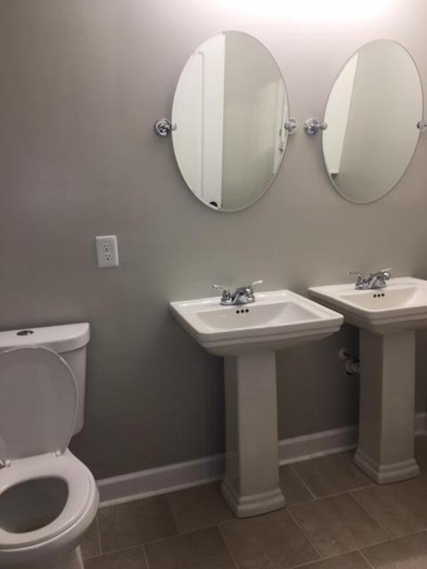 Bedroom - Photo 4 of 21