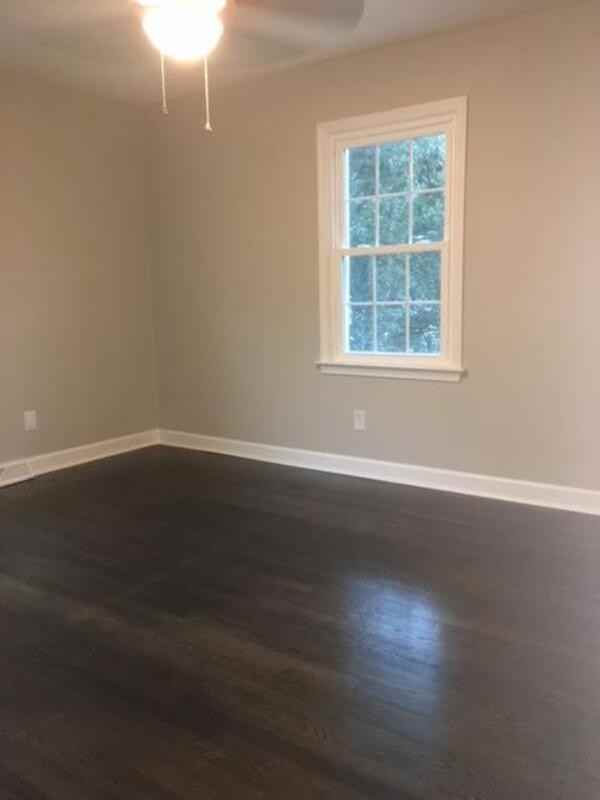 Bedroom - Photo 5 of 21