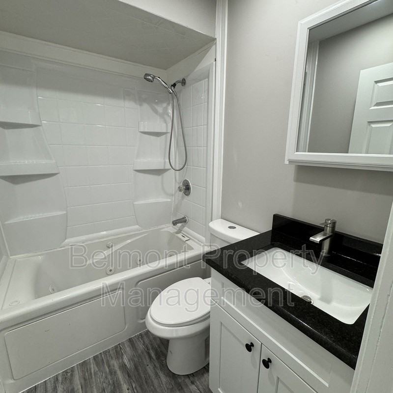 19757 Elkhart St - Photo 7 of 11