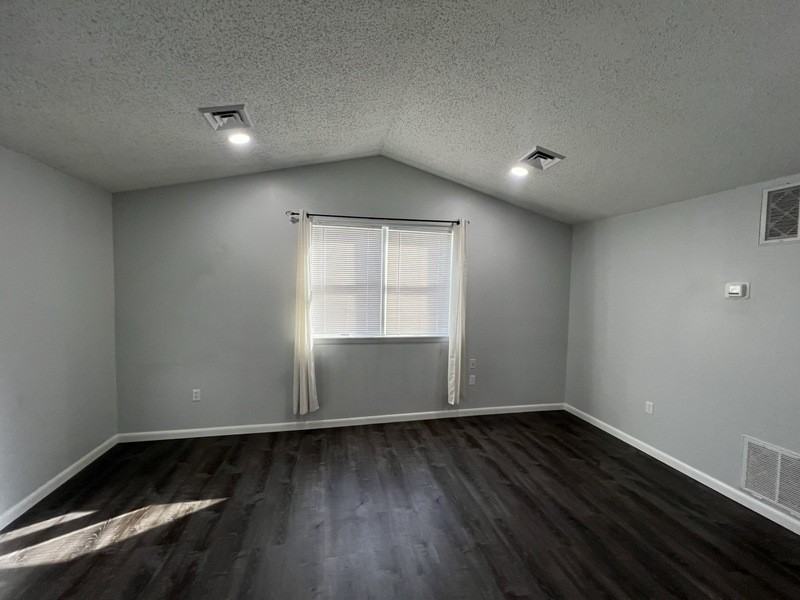 159 Bellman St - Photo 3 of 12