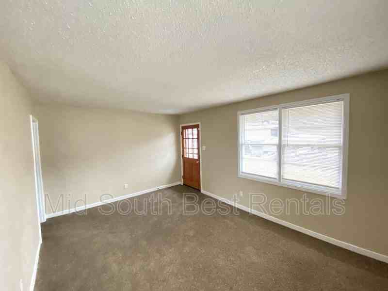 1207 Norris Rd - Photo 2 of 8
