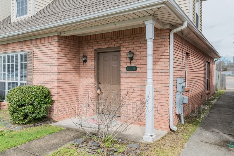 1434 Amberley Woods Cv - Photo 5 of 32