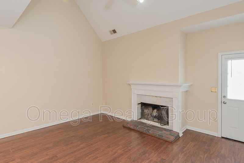 1434 Amberley Woods Cv - Photo 7 of 32