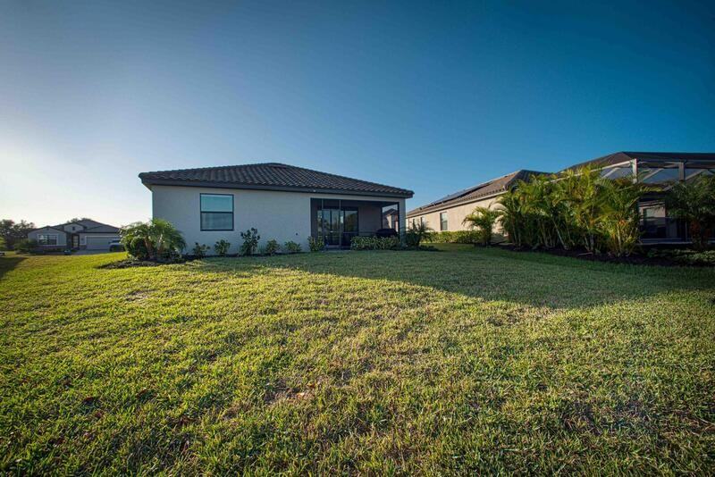 6524 Clairborne Ln - Photo 4 of 29