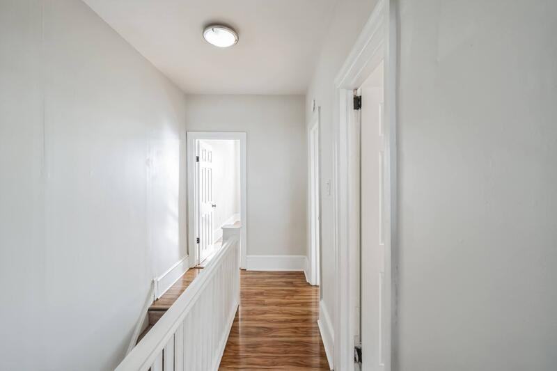 5740 Hunter St - Photo 4 of 31