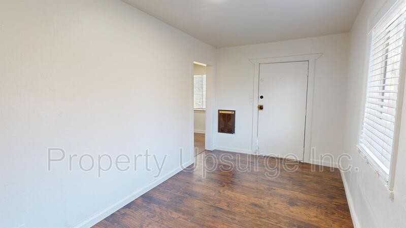 2714 Virginia Ave - Photo 4 of 13