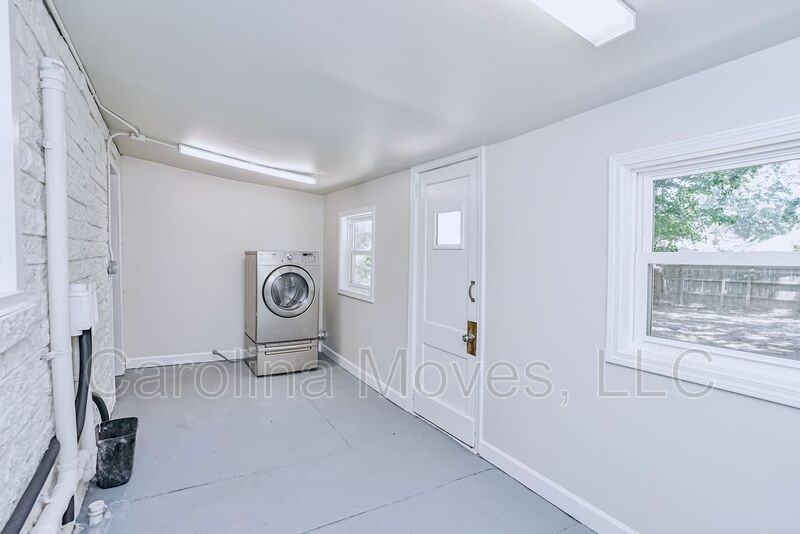 205 Brushy Creek Rd - Photo 7 of 9