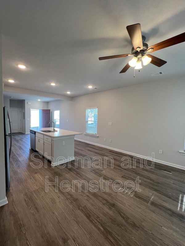 7048 Hummingbird Dr - Photo 6 of 16