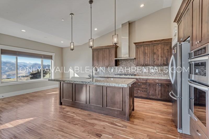 1615 E Viewside Cir #43 - Photo 4 of 23
