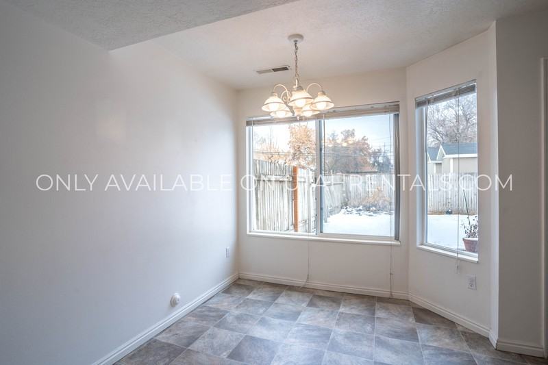 66 Sw - Photo 5 of 14