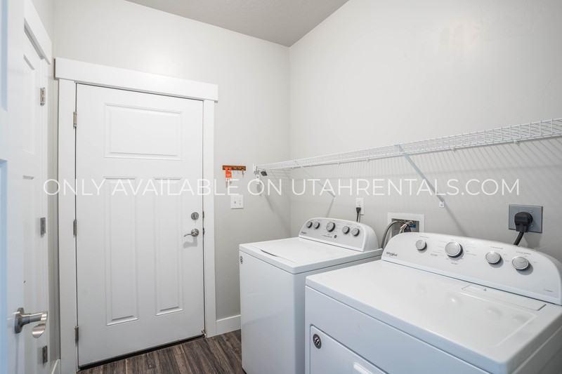 71 W Silver Springs Dr - Photo 7 of 30