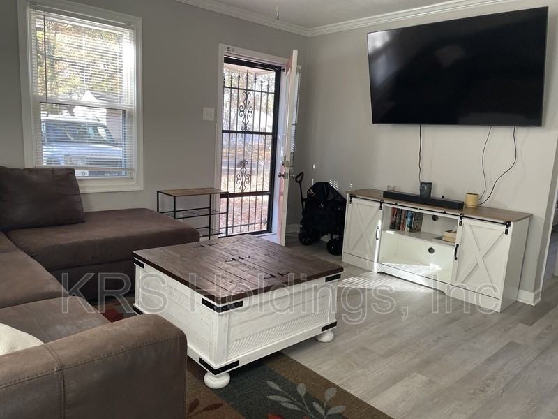 500 Ford Rd - Photo 2 of 15