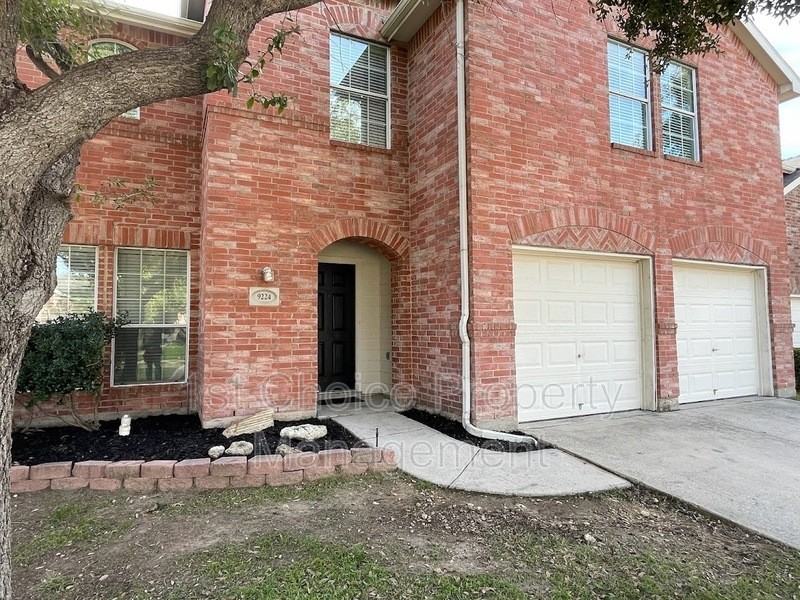 9224 Conestoga Dr - Photo 2 of 19