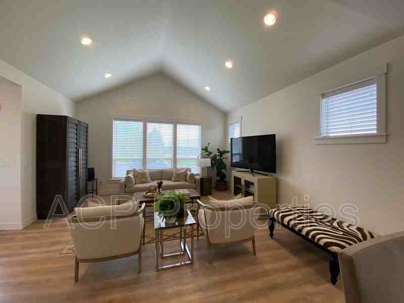 1285 Salix Lane #A - Photo 4 of 19