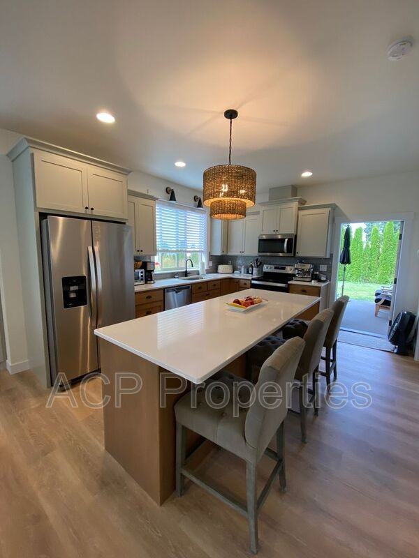 1285 Salix Lane #A - Photo 7 of 19